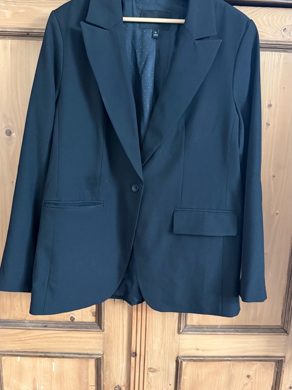 NWOT Banana Republic Factory Black Single-Button Blazer